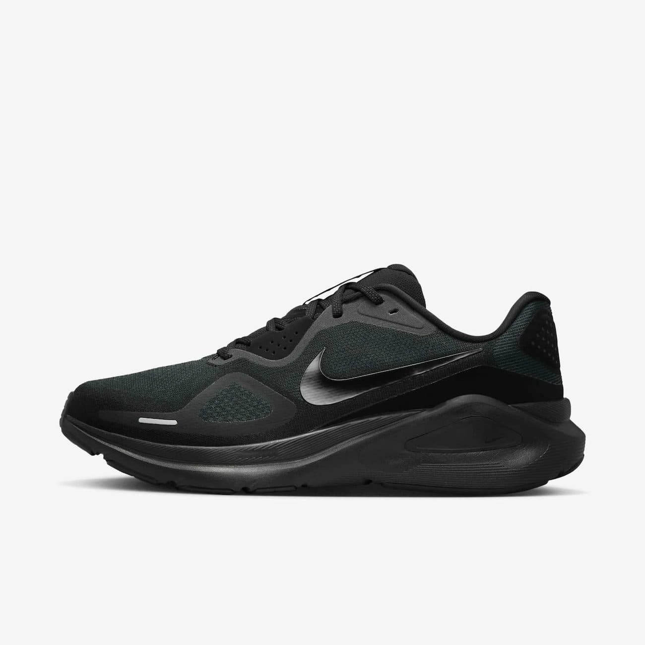 Nike Structure 26